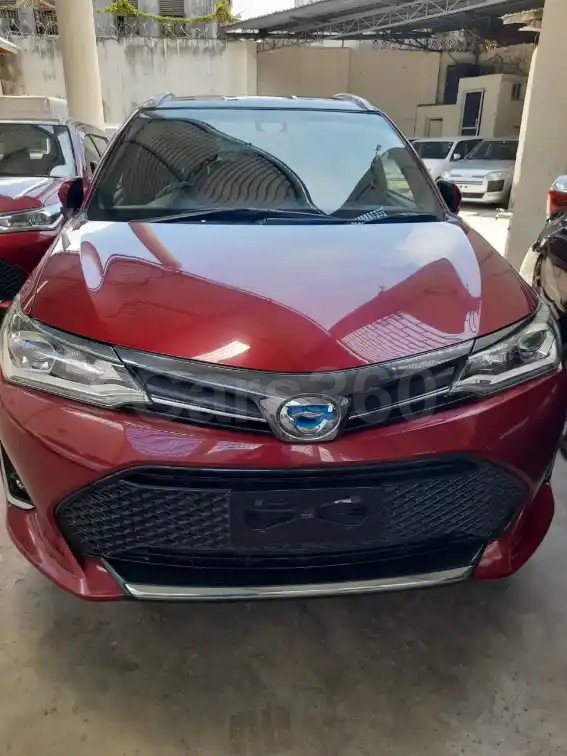 Toyota Fielder WXB Hybrid