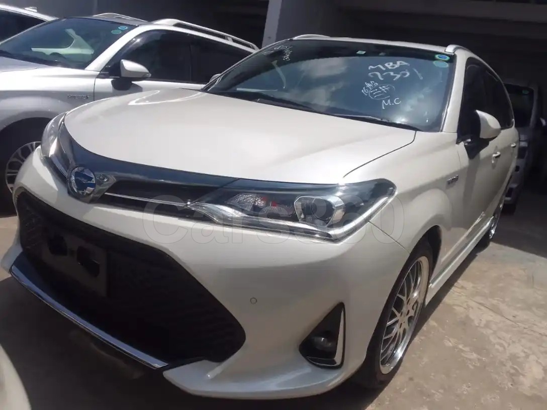 Toyota Fielder WXB Hybrid