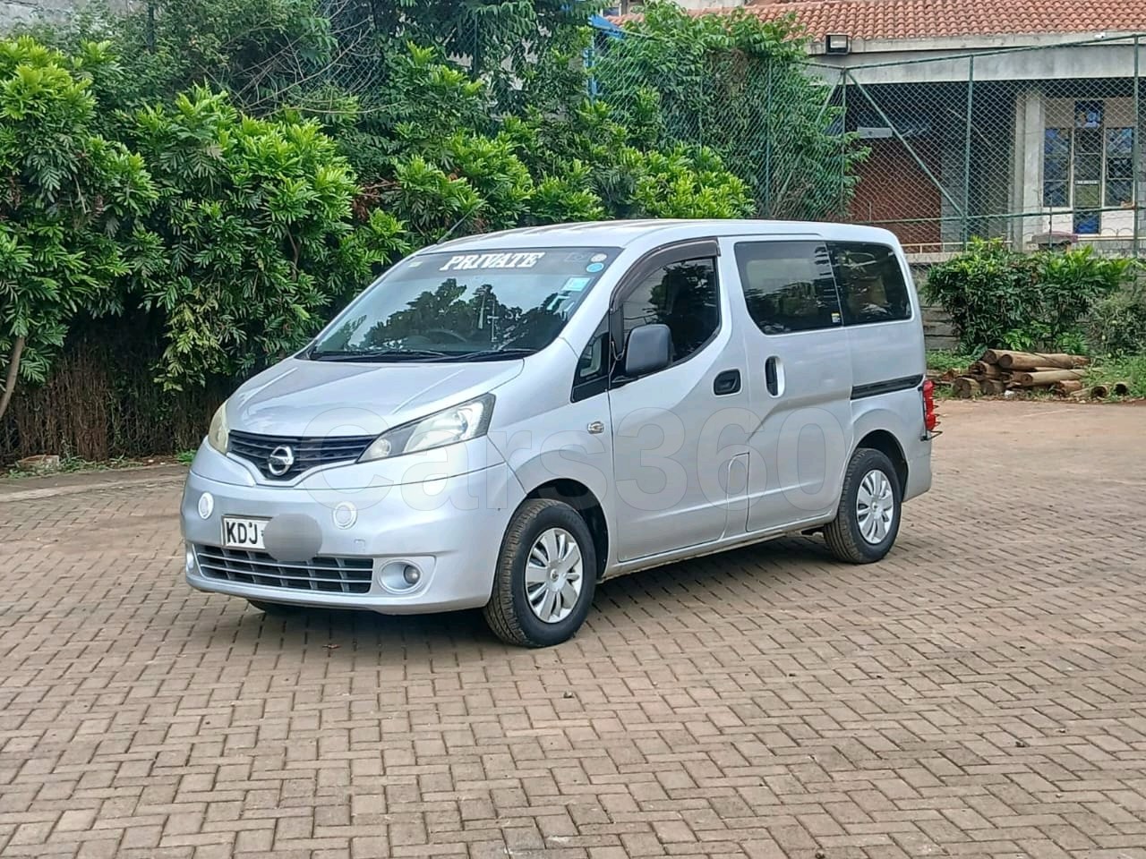 Nissan NV200
