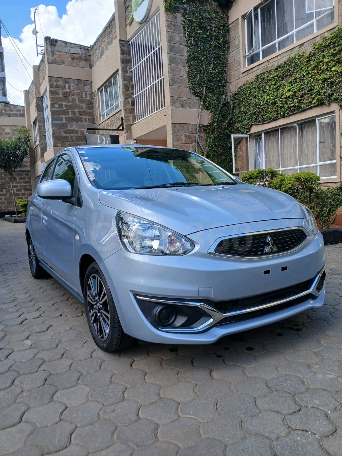 Mitsubishi Mirage