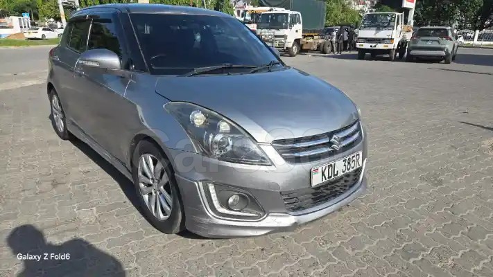 Suzuki Swift RS