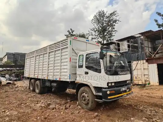 Isuzu FVZ