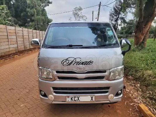 Toyota Hiace