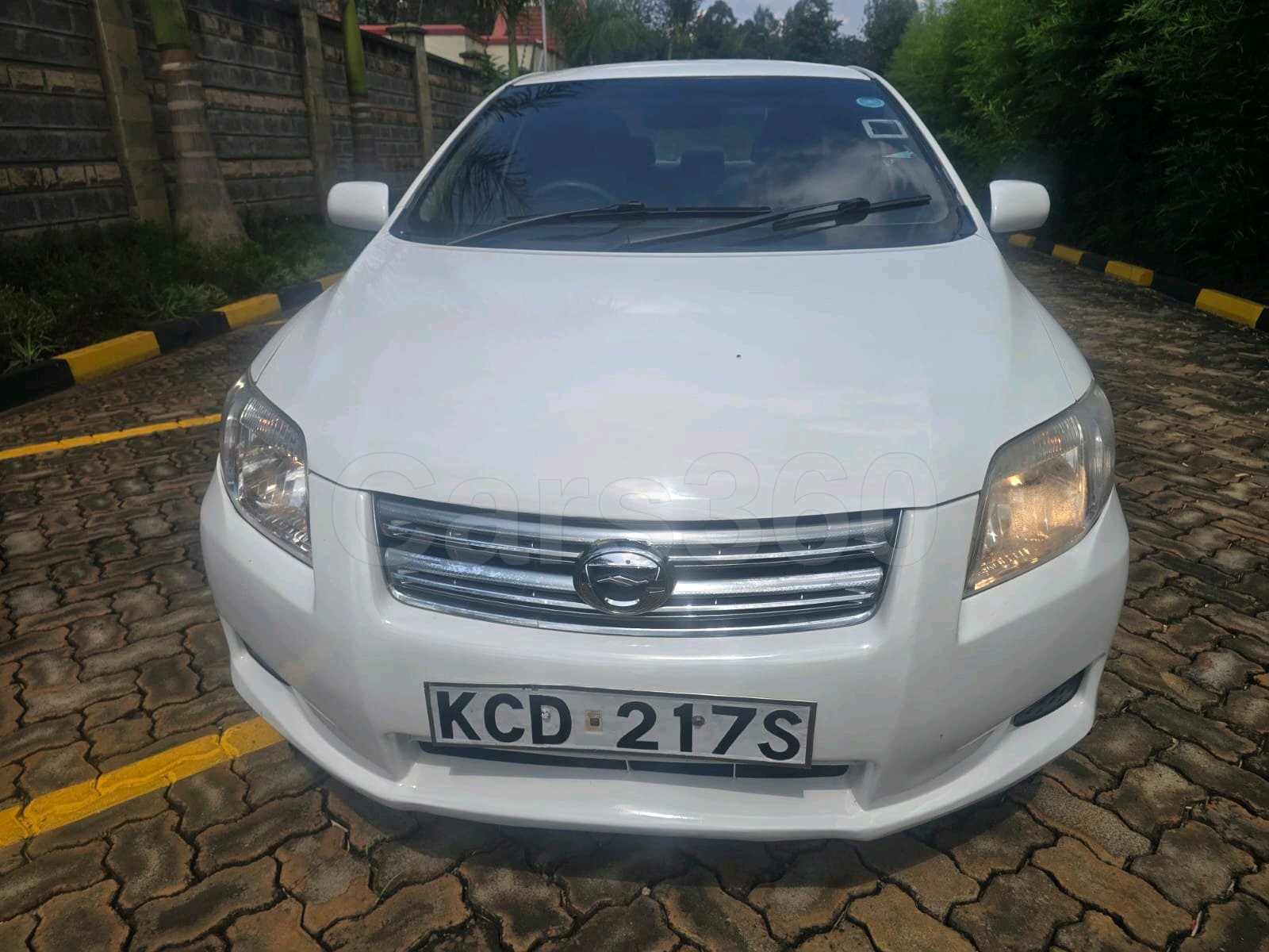 Toyota Axio