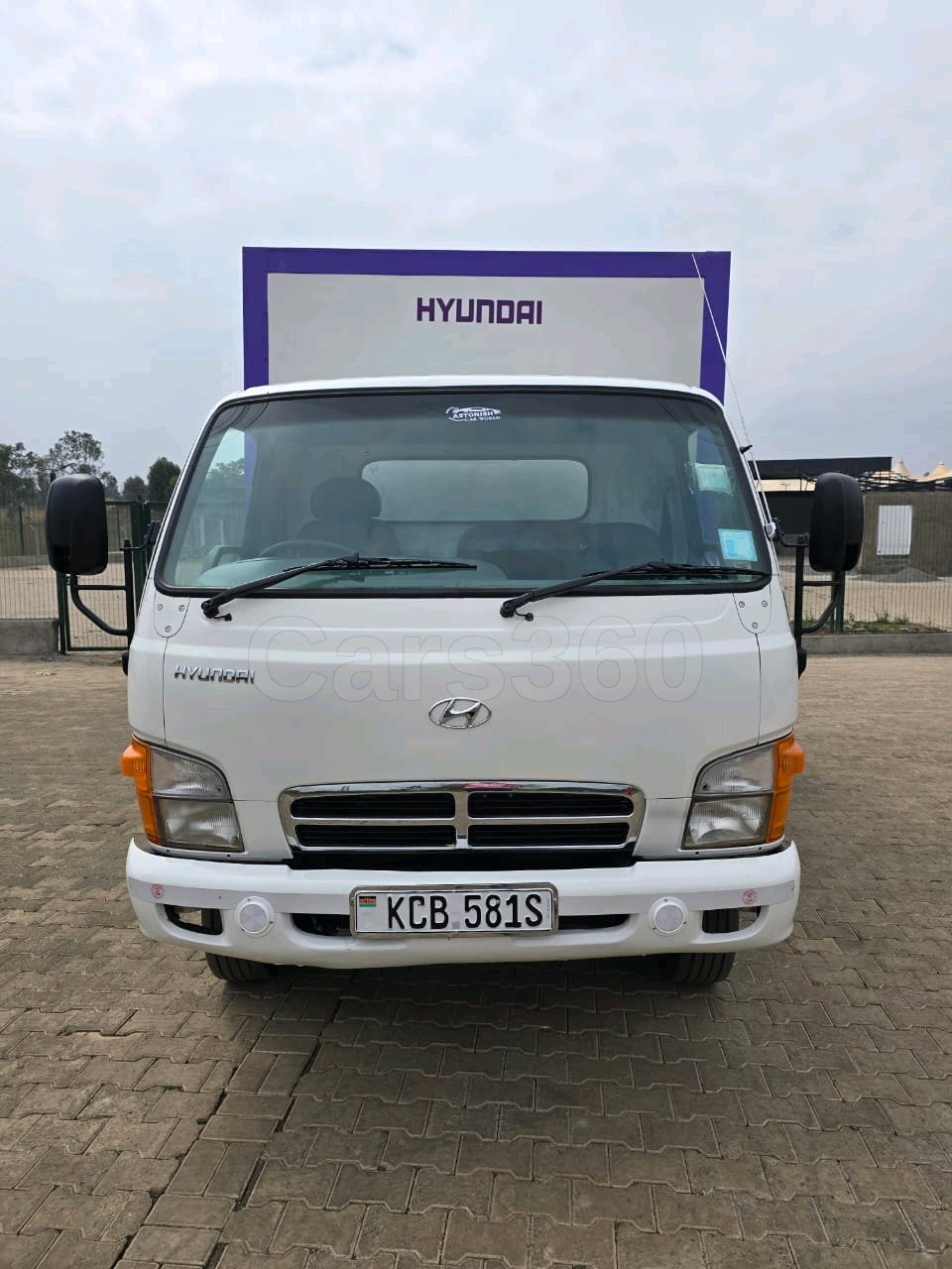 Hyundai HD65