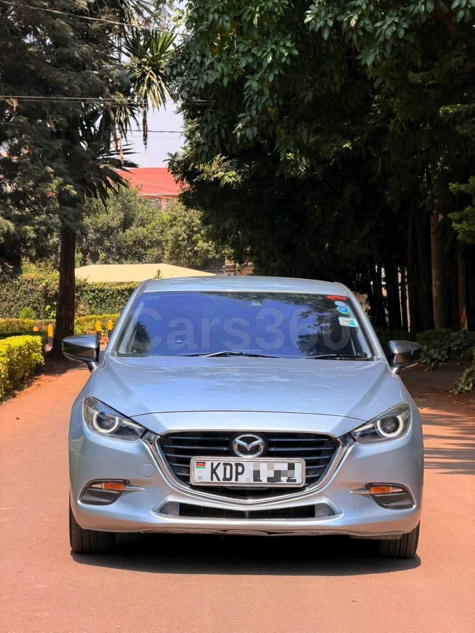 Mazda Axela