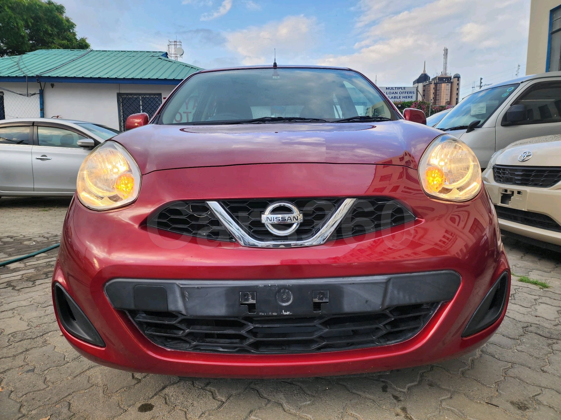 Nissan March