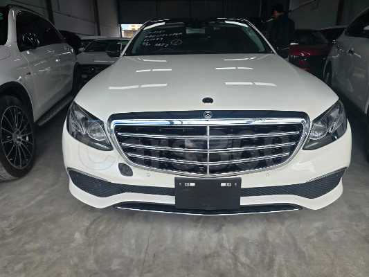 Mercedes-Benz E450