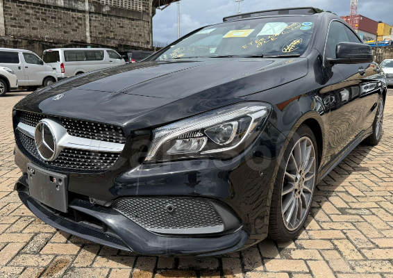Mercedes-Benz Cla180